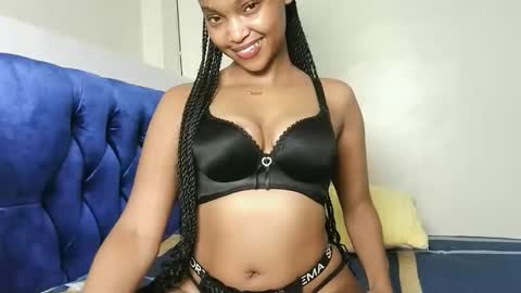 Snapshot of hot_sexy_babe chatting on May 22, 2026, 12:40 am Bellah online show from May 22, 2026, 12:40 am