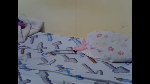 hot_shannia online show from May 25, 2026, 3:40 pm
