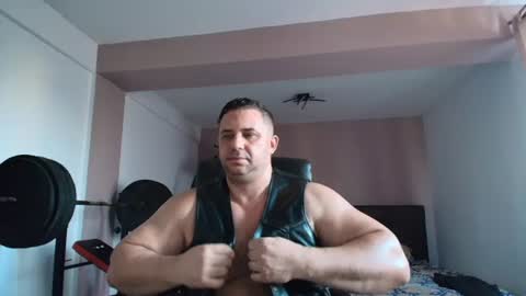 Snapshot of hot_stefano1 chatting on August 8, 2026, 4:03 am Stefano.. online show from August 8, 2026, 4:03 am