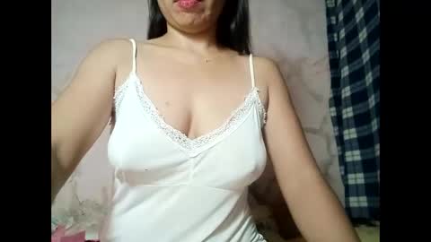 Snapshot of hot_warrios247 chatting on January 27, 2025, 8:49 pm hot_warrios247 online show from January 27, 2025, 8:49 pm