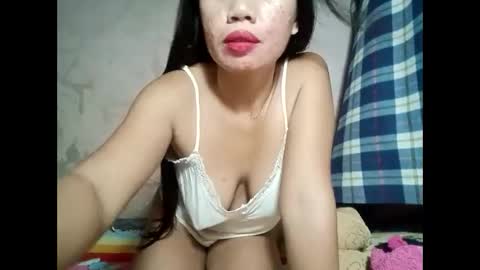 Snapshot of hot_warrios247 chatting on February 18, 2025, 9:54 am hot_warrios247 online show from February 18, 2025, 9:54 am