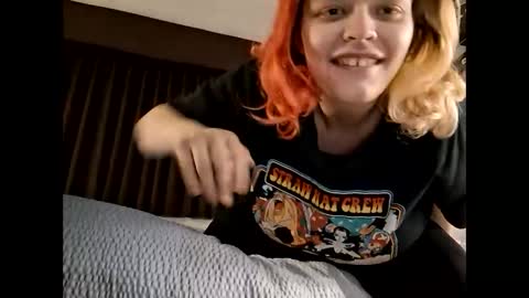 Snapshot of hotandbothered1245 chatting on April 16, 2026, 3:51 am hotandbothered1245 online show from April 16, 2026, 3:51 am