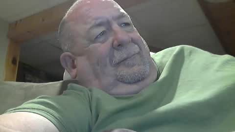 Snapshot of hotandhornyxxx1 chatting on April 23, 2026, 6:43 pm Hot and Horny online show from April 23, 2026, 6:43 pm