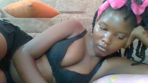 love online show from March 6, 2025, 9:25 am