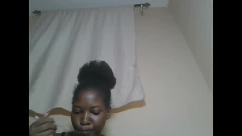 love online show from December 3, 2025, 9:29 am