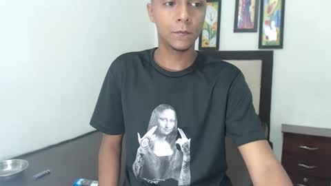 Snapshot of hotboyluxe chatting on February 17, 2026, 3:25 am hotboyluxe online show from February 17, 2026, 3:25 am