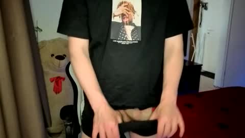 Hotboyshorny online show from June 7, 2026, 3:27 pm