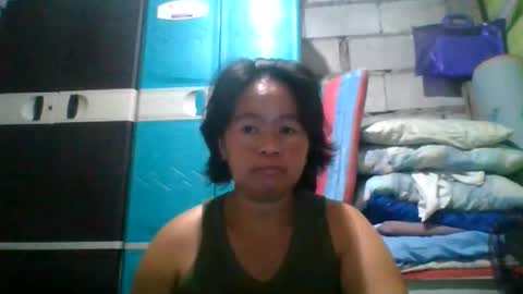 hotchicks4uxx online show from February 19, 2026, 10:55 am