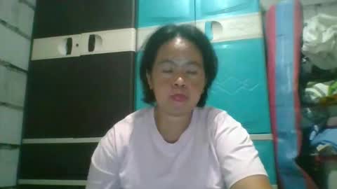 hotchicks4uxx online show from February 22, 2026, 10:58 am