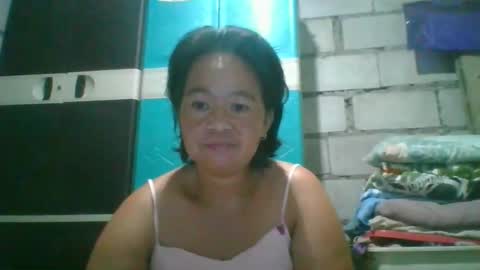 hotchicks4uxx online show from February 28, 2026, 8:21 pm