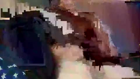 hotdaddy_35 online show from April 25, 2026, 5:32 pm