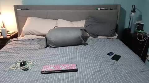 Snapshot of hotdadforyou chatting on February 22, 2026, 12:01 am hotdadforyou online show from February 22, 2026, 12:01 am