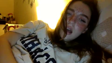 effy online show from December 20, 2025, 11:12 pm