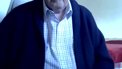 hotejok online show from March 21, 2026, 2:42 pm