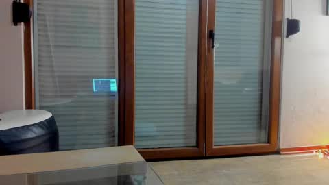 Snapshot of hotel77777 chatting on February 7, 2025, 9:48 pm Erika  online show from February 7, 2025, 9:48 pm