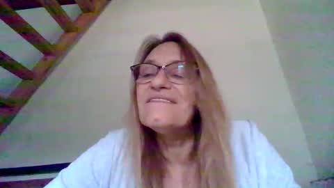 Snapshot of hotgilf59 chatting on December 4, 2025, 7:00 pm GILF59 online show from December 4, 2025, 7:00 pm
