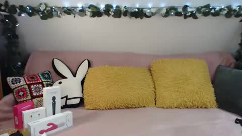 hotgirlkarina online show from March 10, 2026, 4:50 am