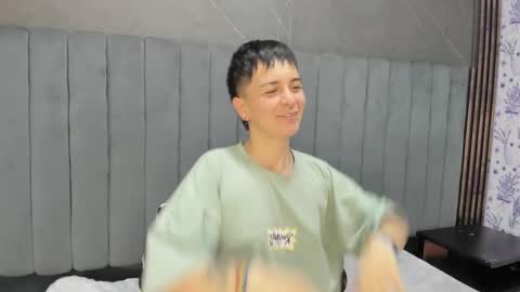 hannah online show from December 14, 2025, 2:06 am