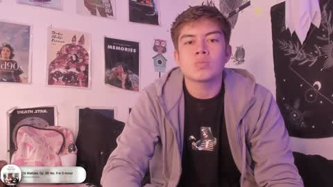 Sam and Nico online show from December 31, 2024, 1:26 am