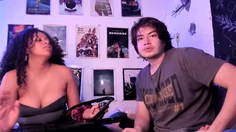 Sam and Nico online show from April 16, 2026, 2:56 am