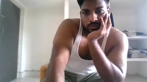 Snapshot of hothunkman352176 chatting on July 9, 2026, 9:46 am hothunkman352176 online show from July 9, 2026, 9:46 am