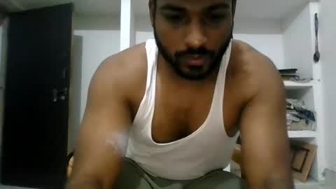 Snapshot of hothunkman352176 chatting on July 27, 2026, 2:46 pm hothunkman352176 online show from July 27, 2026, 2:46 pm