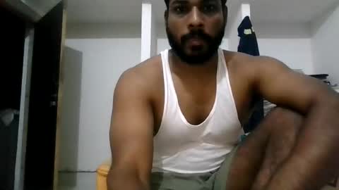 Snapshot of hothunkman352176 chatting on August 4, 2026, 5:48 pm hothunkman352176 online show from August 4, 2026, 5:48 pm