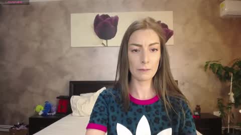 Lia   online show from May 24, 2026, 7:52 pm