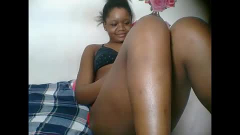 LOYCE online show from September 22, 2025, 5:15 pm