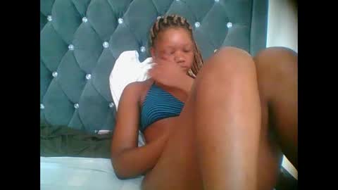 LOYCE online show from January 6, 2026, 7:23 am