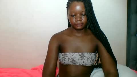 LOYCE online show from May 14, 2026, 1:34 am