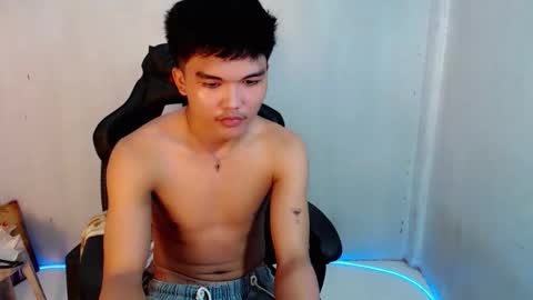 hotking_cummer online show from February 22, 2026, 12:36 pm