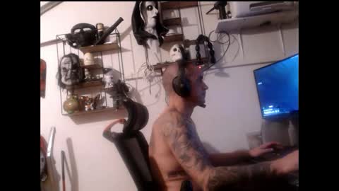 Snapshot of hotkinkytat chatting on January 14, 2025, 10:34 pm hotkinkytat online show from January 14, 2025, 10:34 pm