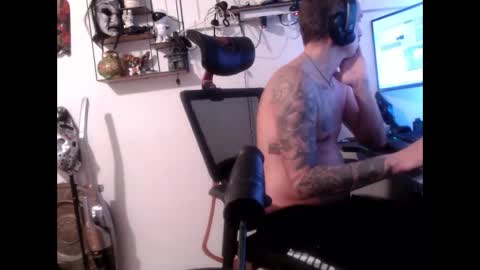 Snapshot of hotkinkytat chatting on February 18, 2025, 11:22 am hotkinkytat online show from February 18, 2025, 11:22 am