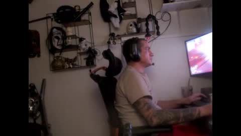 Snapshot of hotkinkytat chatting on February 22, 2025, 7:25 pm hotkinkytat online show from February 22, 2025, 7:25 pm