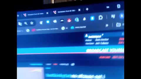 Snapshot of hotkinkytat chatting on October 30, 2025, 6:59 am hotkinkytat online show from October 30, 2025, 6:59 am