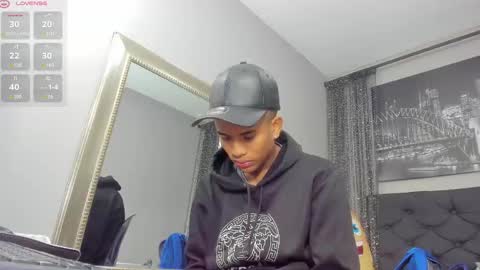 Snapshot of hotkoljeixxx chatting on March 7, 2025, 4:02 am Hotkoljei online show from March 7, 2025, 4:02 am