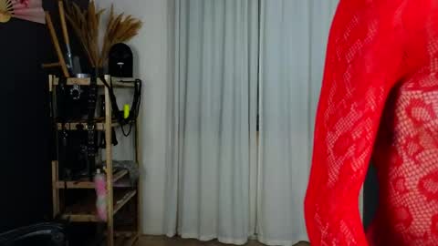 Allison  online show from April 13, 2026, 6:13 pm