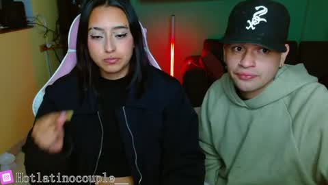 Snapshot of hotlatinocouple__ chatting on June 28, 2026, 2:39 am Eevee Zoro online show from June 28, 2026, 2:39 am