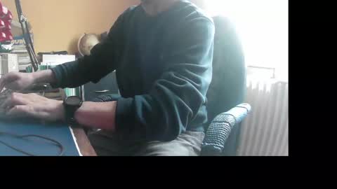 hotleopold online show from April 22, 2026, 9:01 am