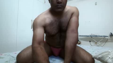 Snapshot of hotm_on_cam chatting on April 15, 2026, 4:19 am hotm_on_cam online show from April 15, 2026, 4:19 am