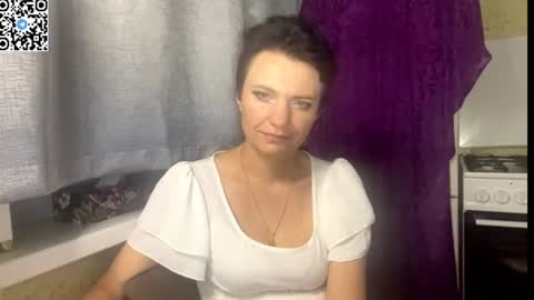 hotmamaqueen234 online show from June 23, 2026, 11:58 pm