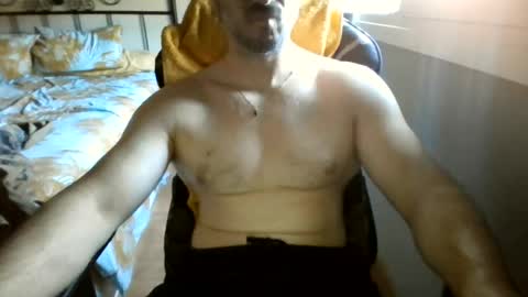 hotman_40_ online show from July 15, 2026, 8:52 am