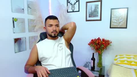 Snapshot of hotmathewv chatting on February 7, 2025, 1:04 am mathew online show from February 7, 2025, 1:04 am