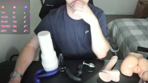 Cum and play X online show from September 17, 2025, 1:24 pm