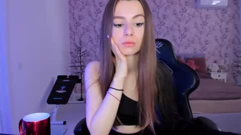 Snapshot of hotmolly_ chatting on July 16, 2026, 9:48 am hotmolly_ online show from July 16, 2026, 9:48 am
