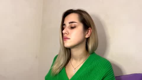 hotmusex online show from October 24, 2025, 11:06 am