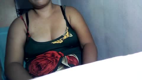 hotnathaly92 online show from July 25, 2026, 2:09 am