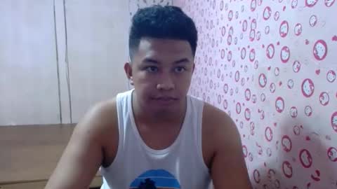 Snapshot of hotnielkhalifa chatting on April 2, 2026, 10:46 am neilkhalifa online show from April 2, 2026, 10:46 am