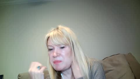 hotpepperose online show from December 5, 2024, 11:49 am